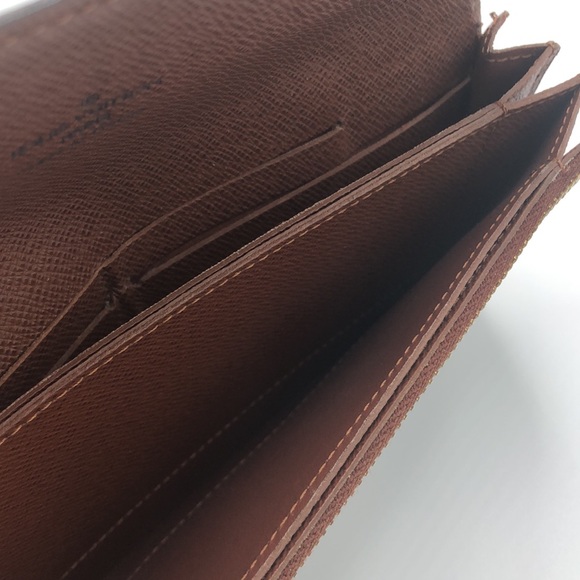 Louis Vuitton accordion wallet - Picture 8 of 16